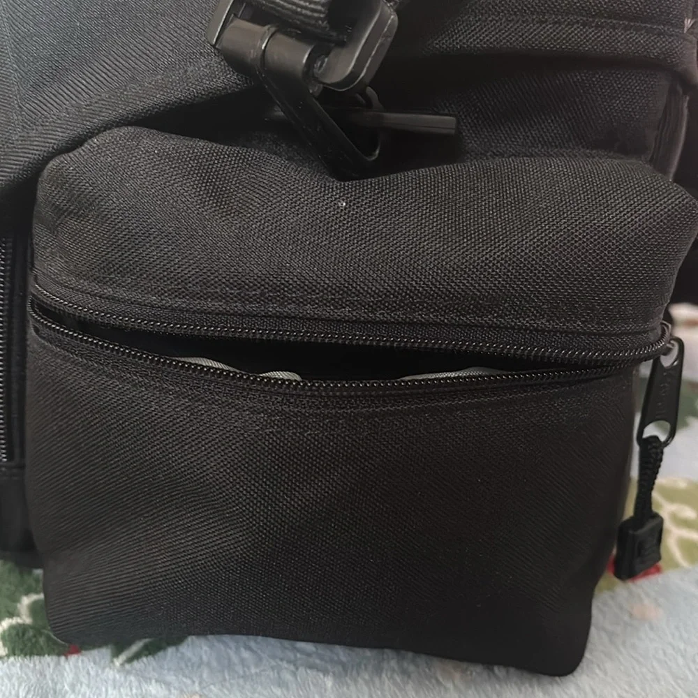 Canon camera soft case. Shoulder gadget bag